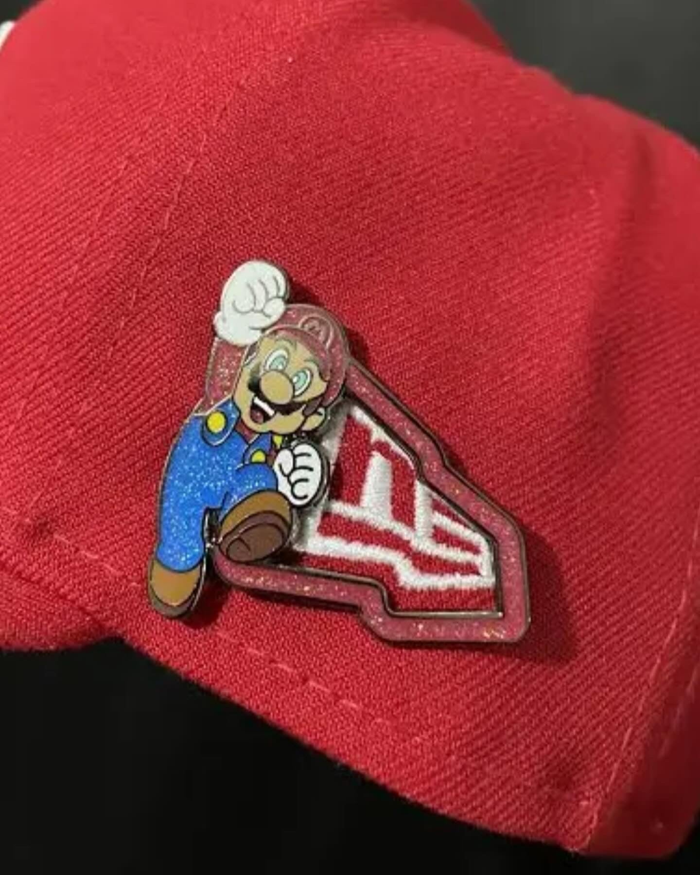 ..Mario New Era Flag Pin