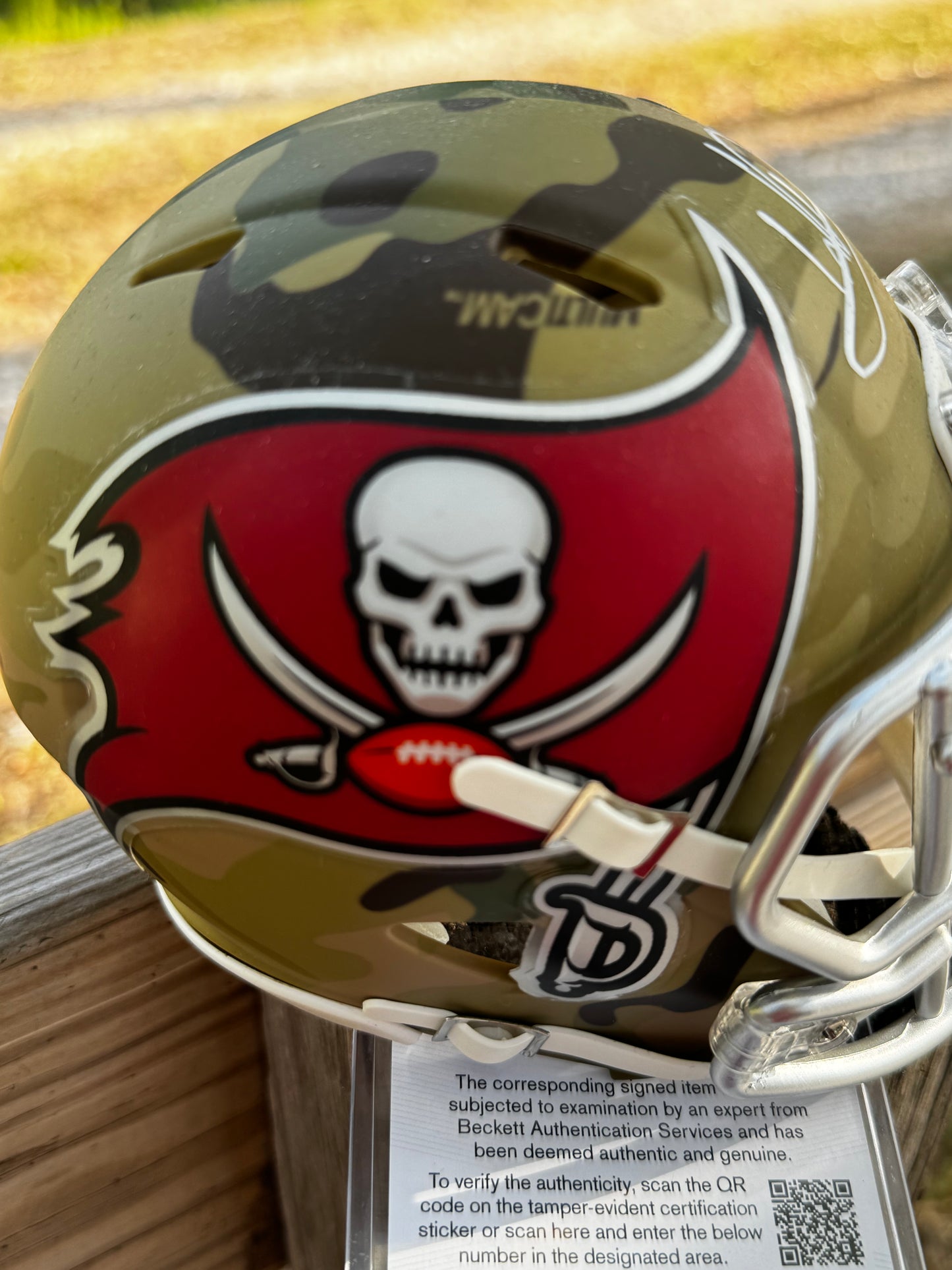 Warrick Dunn Camo auto mini helmet