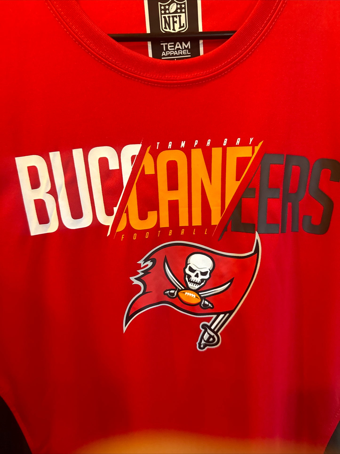 Buccaneers 2x performance style T-shirt