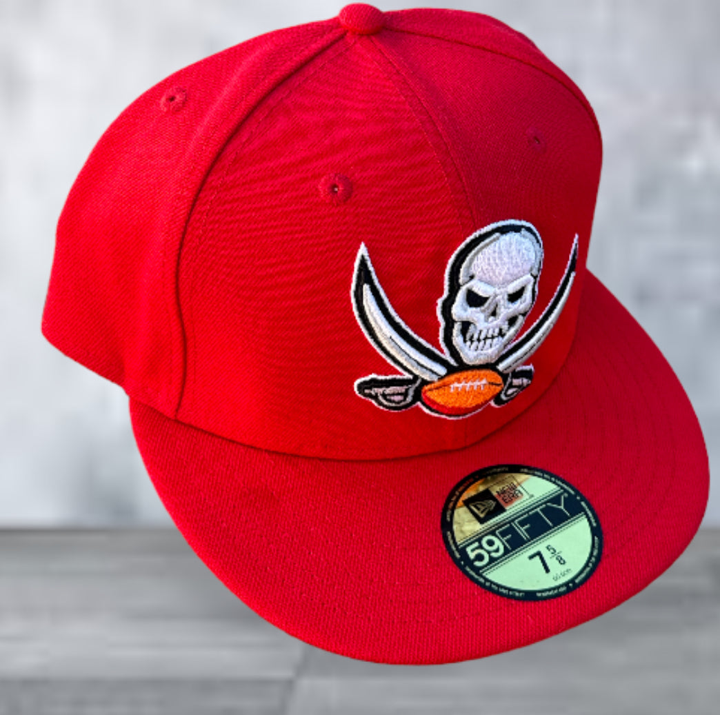 Tampa Bay Buccaneers Big Logo Element New Era Fitted Hat