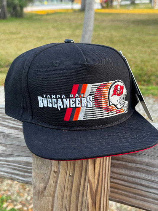 Tampa Bay Buccaneers PRO STANDARD Snapback Hat