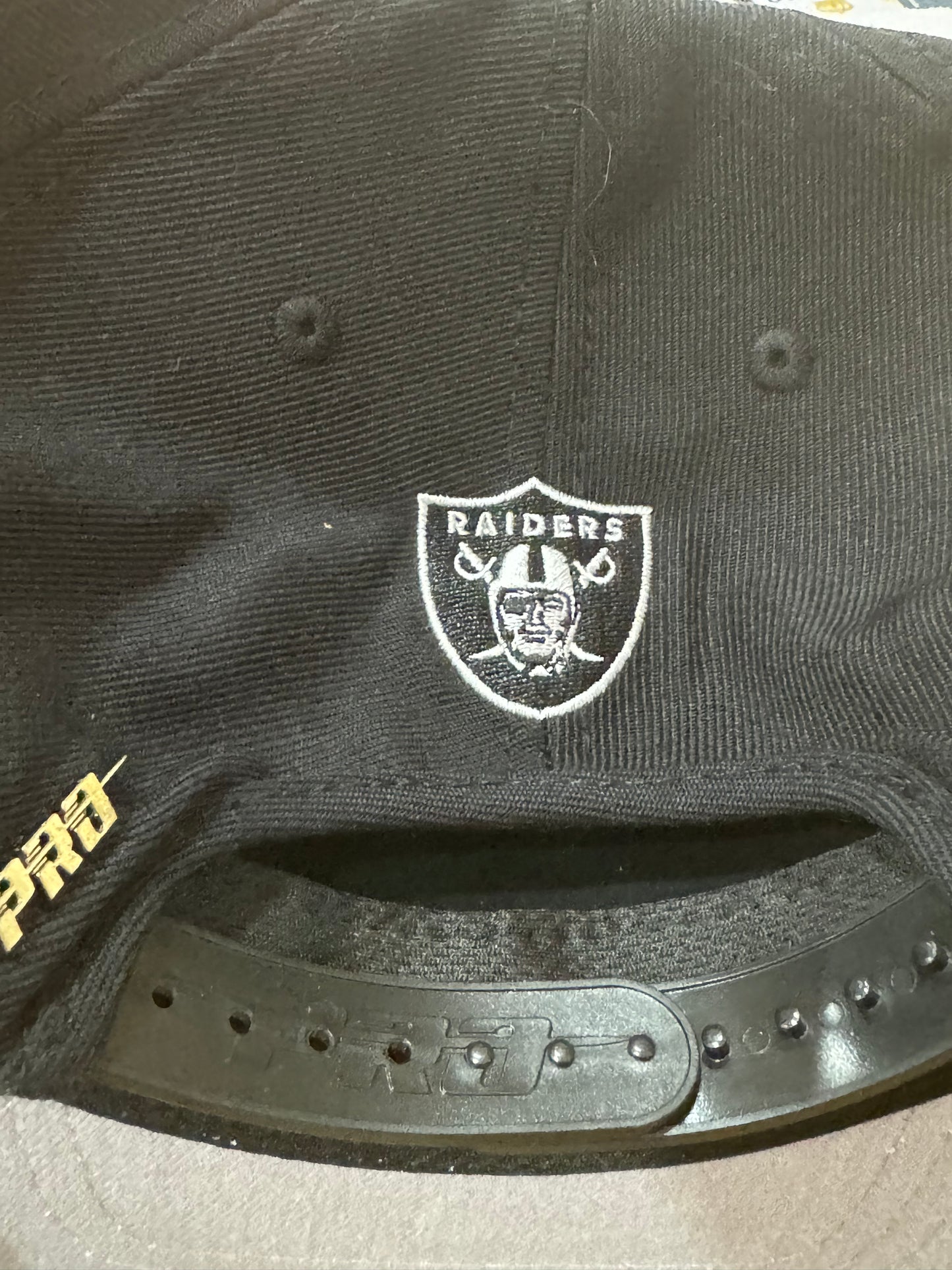 Raiders Pro Standard Snapback Hat