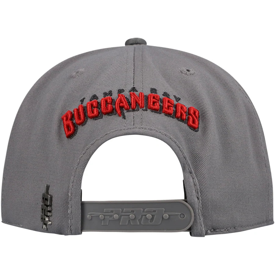 Buccaneers Pro Standard Grey Snapback Hat