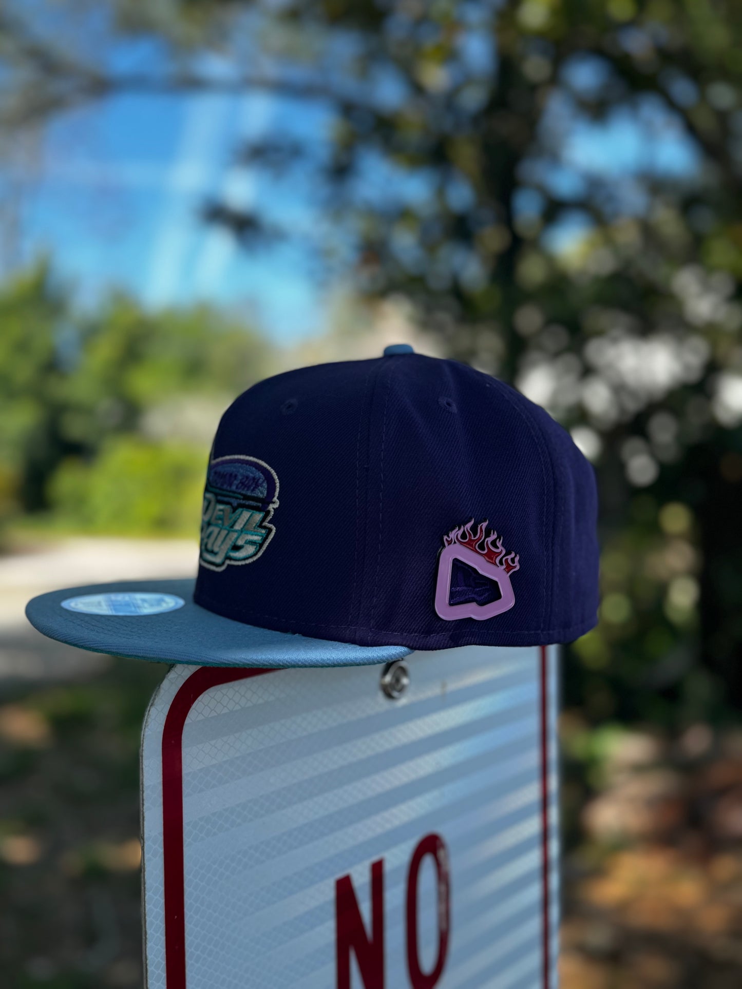 Pink Flames New Era Logo Border Pin