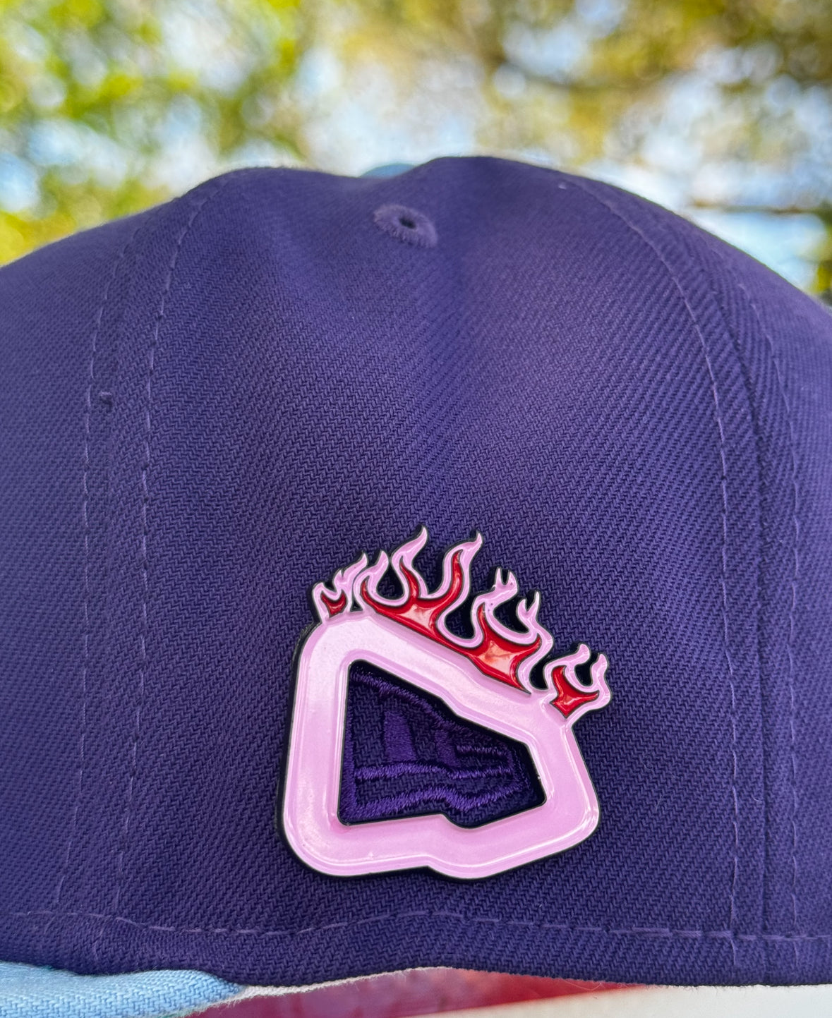 Pink Flames New Era Logo Border Pin